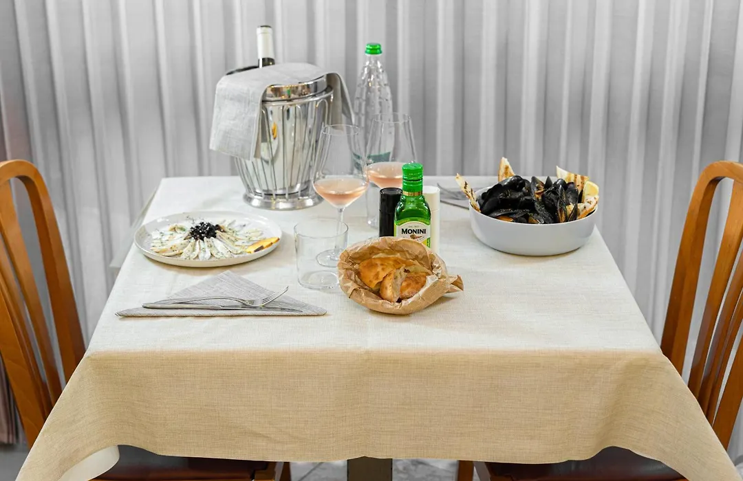 Hotel Sirena & Cucina-1